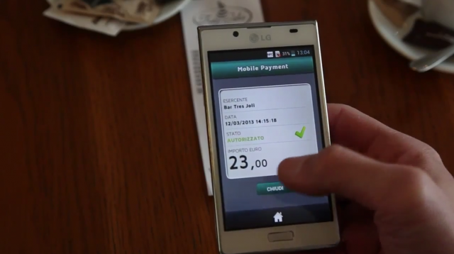 Crescono i pagamenti mobile