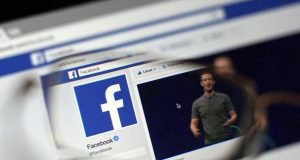 Facebook cambia i feed di ricerca. Una guida per piccole e medie aziende Facebook cambia i feed di ricerca. Una guida per piccole e medie aziende