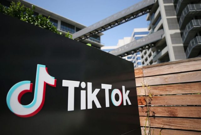 TikTok apre in Europa il centro trasparenza e responsabilità