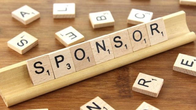 contratto di sponsorizzazione o sponsorship EcommerceGuru