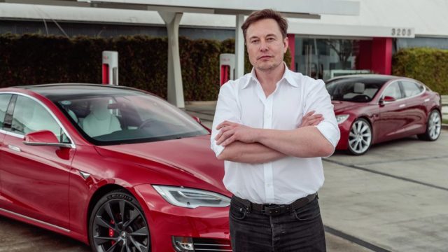 heartz tesla noleggio elon musk