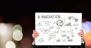 Open Innovation o Closed Innovation Open Innovation o Closed Innovation