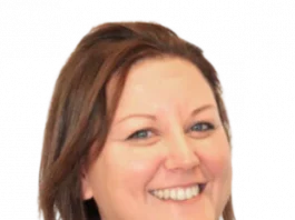 In-house vs. Outsourcing Ecommerce: pro e contro. Quale migliore scelta e quando decidere. Intervista a Laura Cavioni – IT Business Analyst – Vivienne Westwood In-house vs. Outsourcing Ecommerce con Laura Cavioni di Vivienne Westwood